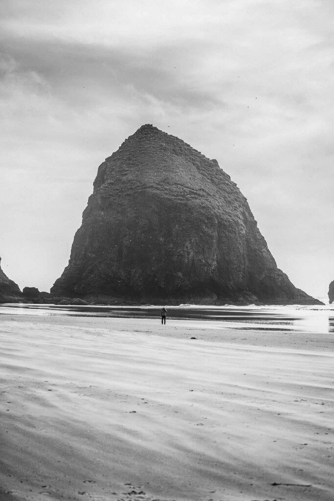 haystack rock cannon beach in oregon